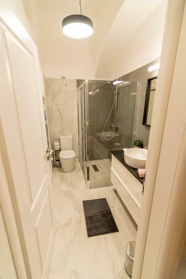 Central Premium Suites ティミショアラ エクステリア 写真